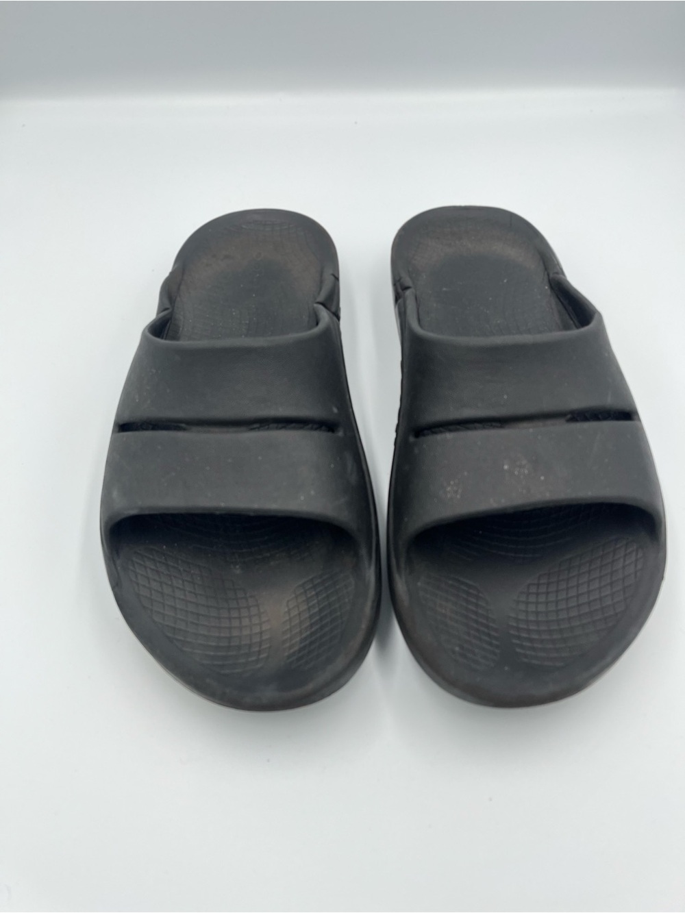 OOFOS OOahh Recovery Slides Black M8 W10 Unisex Comfort Slip On Sandals